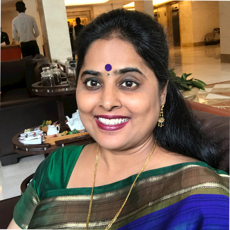 Portrait of Dr. Kavitha Gudapati